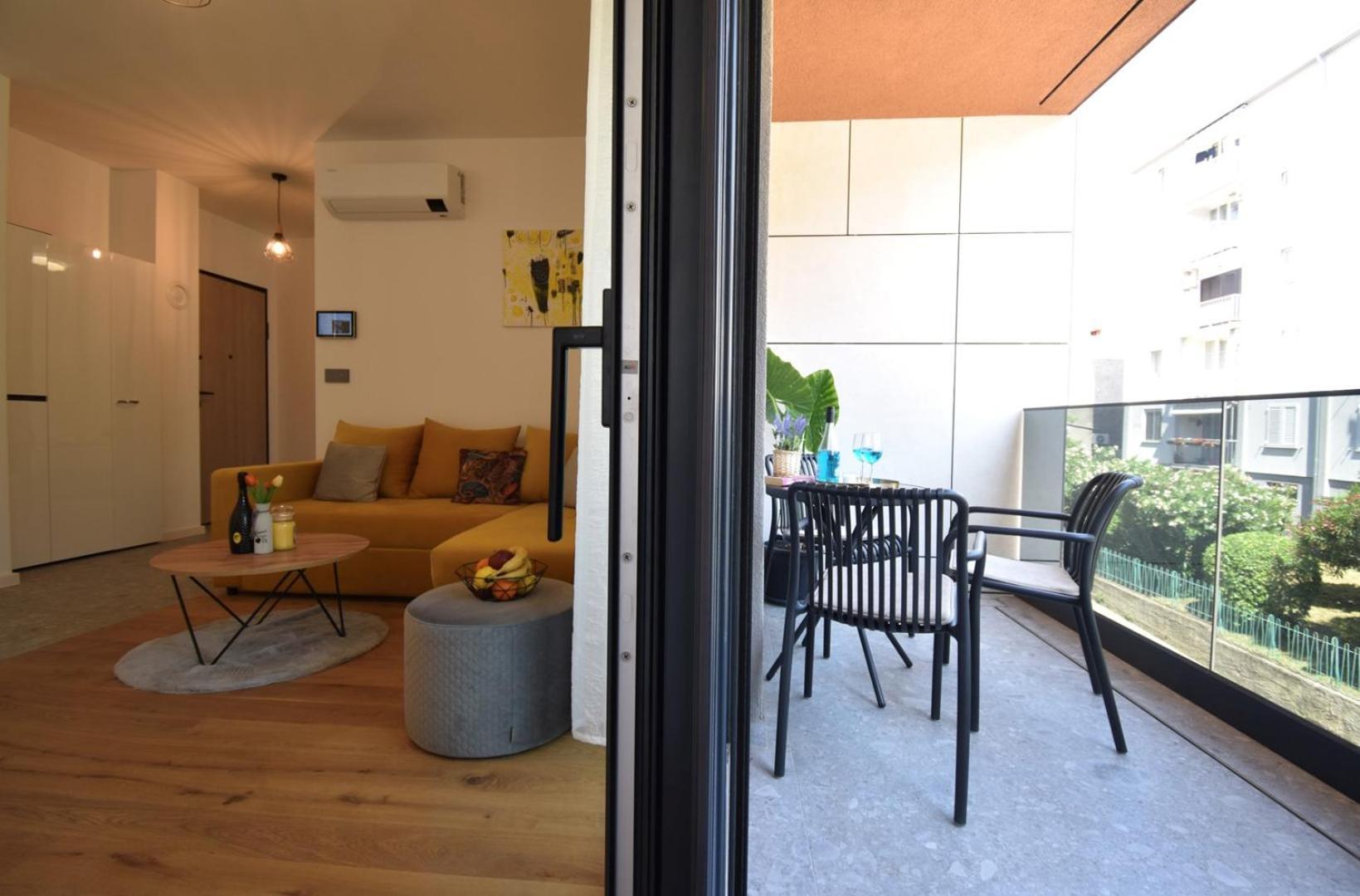 Luxe Central With Private Parking**** Apartma