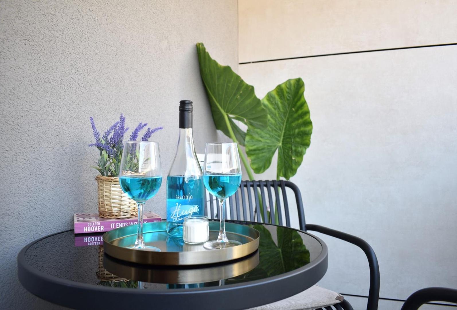 Apartma Luxe Central With Private Parking****
